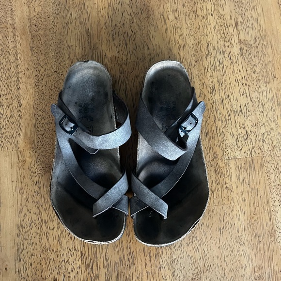 Birkenstock sandals - Picture 1 of 9